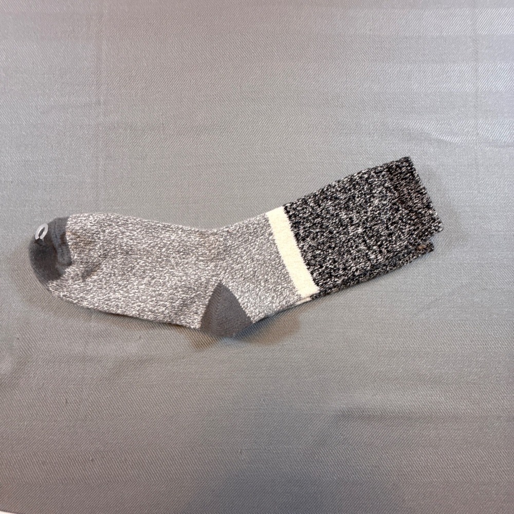 Unbranded Mens Grey Marled Knit Crew Socks Colorblock Stripe Hiking Casual